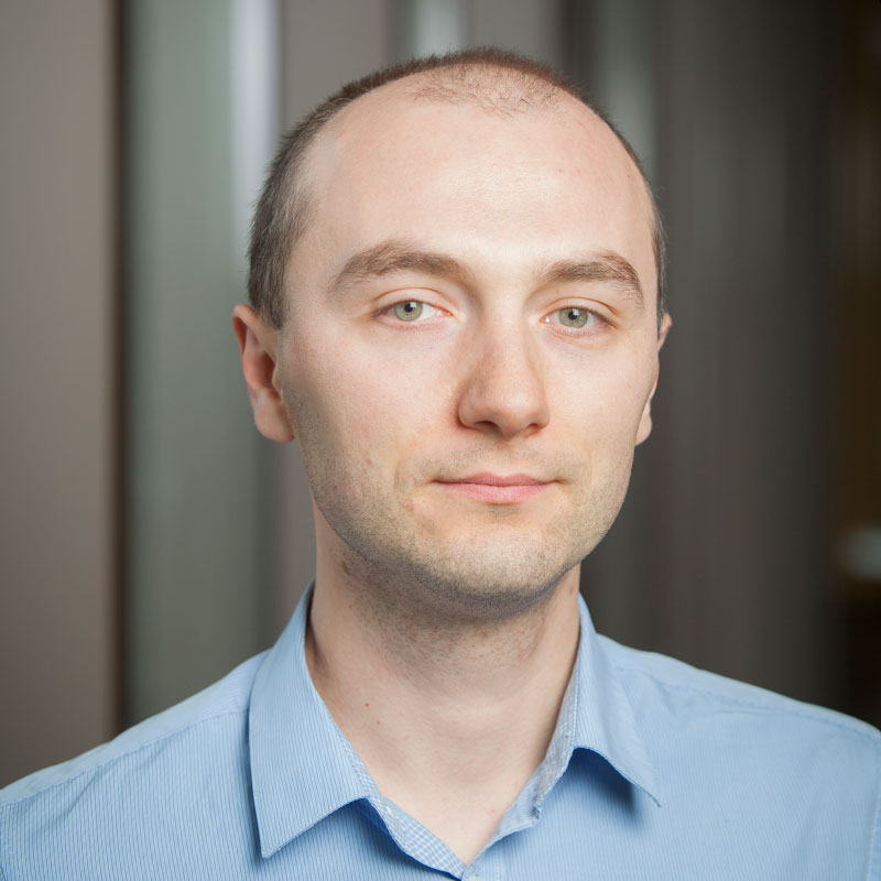 Headshot of Mikhail Shcheglyak